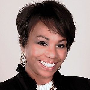 Perla Humphrey: Speaking at the Call and Contact Center Expo USA